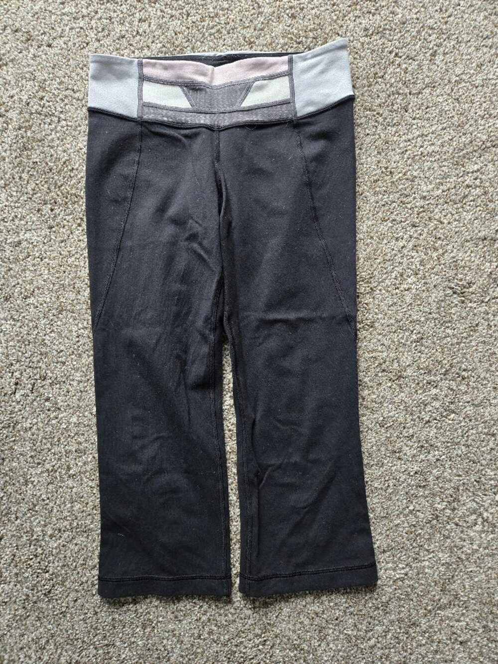 Lululemon capris